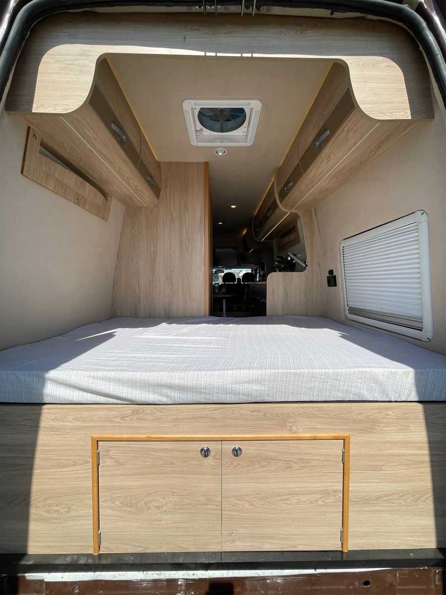 Techvan Karavan Techvan Karavan
