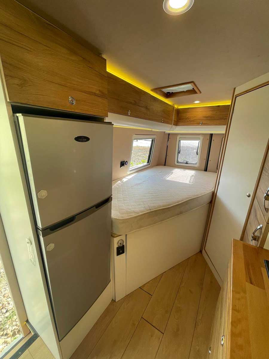Techvan Karavan Techvan Karavan