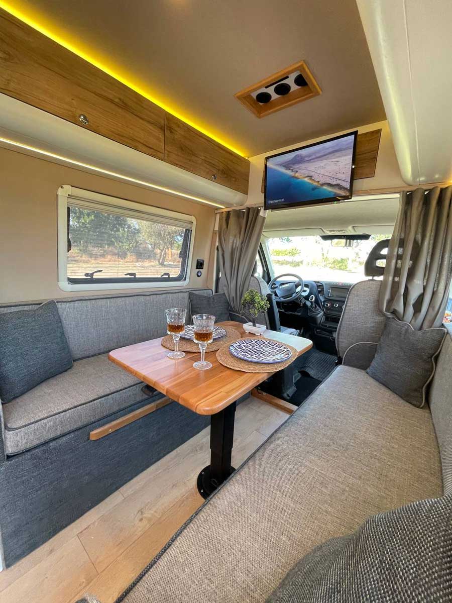 Techvan Karavan Techvan Karavan