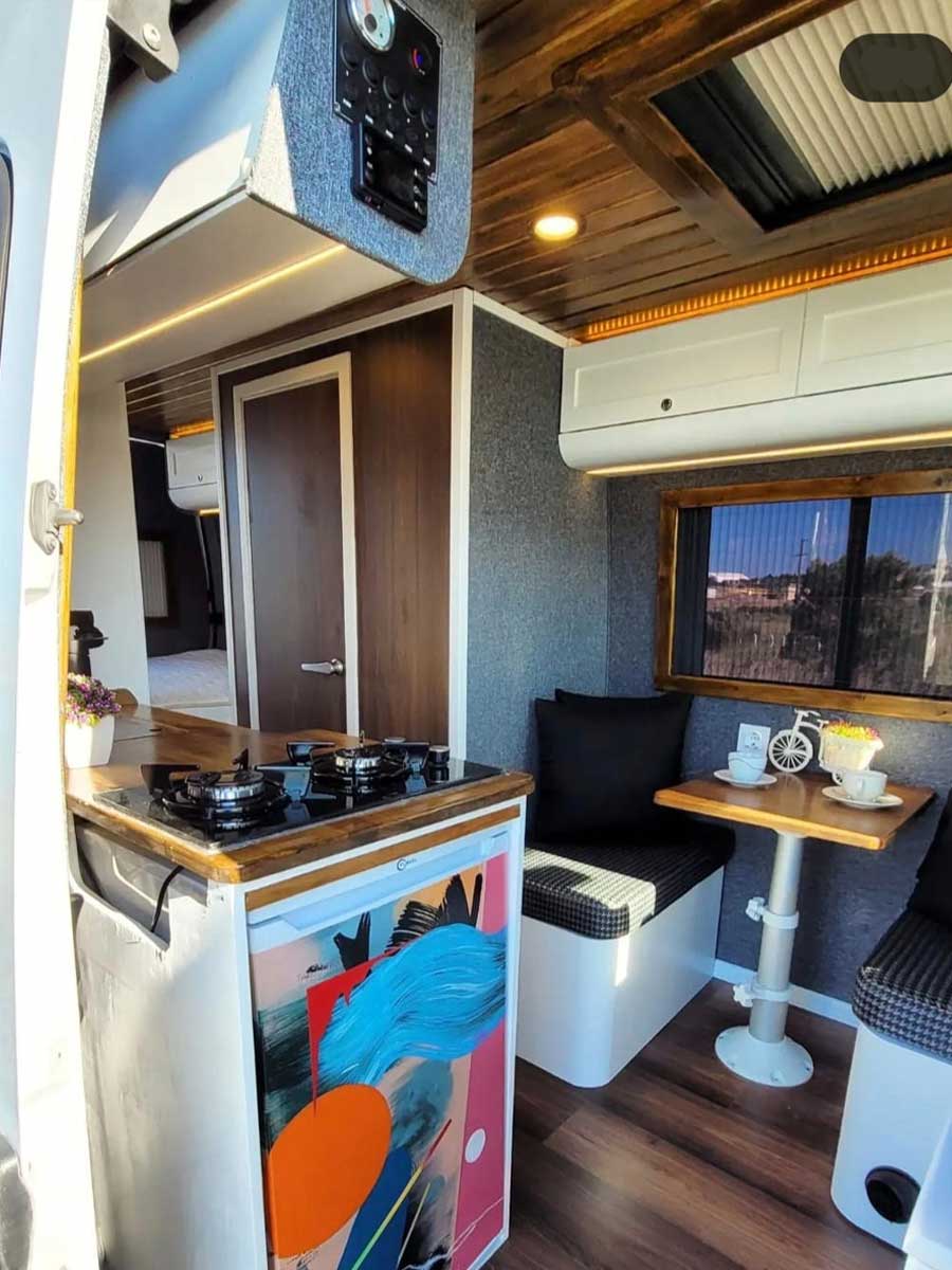 Techvan Karavan Techvan Karavan